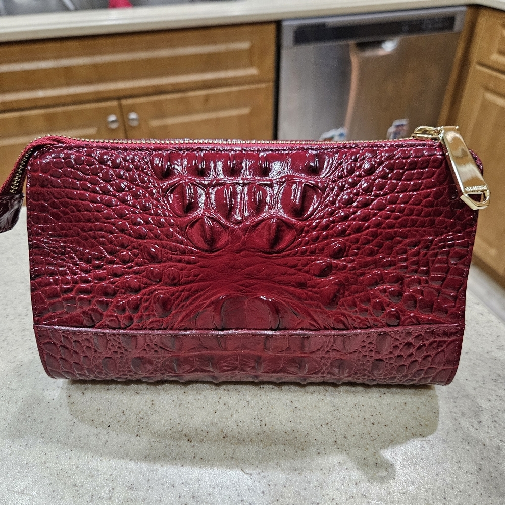BRAHMIN RED OPAL CLUTCH, CROC-EMBOSSED RED LEATHER HANDBAG - Picture 3 of 4